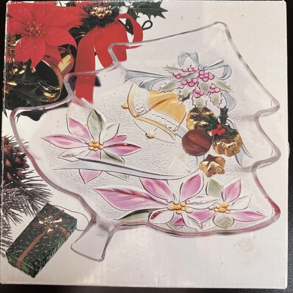 Home Beautiful Festive Holiday Christmas Tree Server Glass Tray 13.5